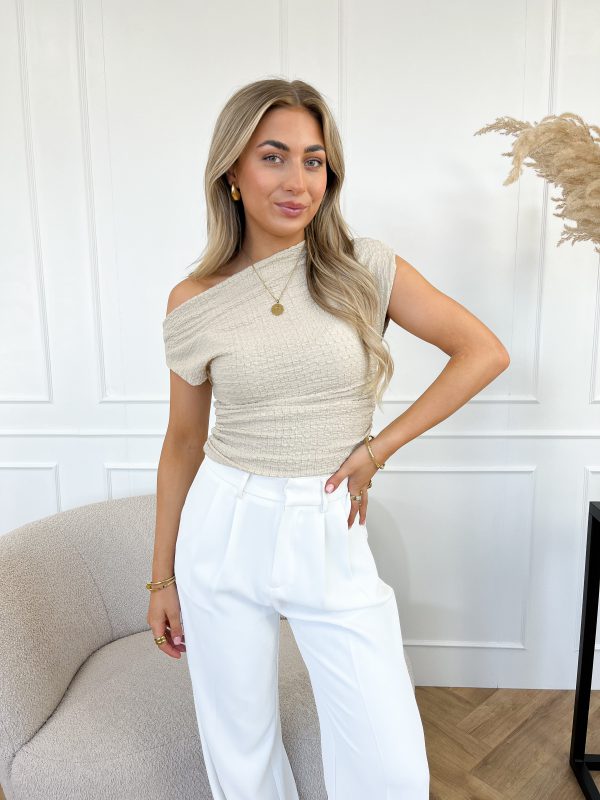 Iva off shoulder top beige