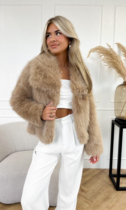 Jolein faux fur jas camel