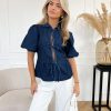 Kate strikjes blouse donker blauw