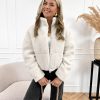 Livva teddy bomber off white