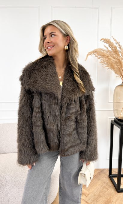 Chloe faux fur jas donker bruin